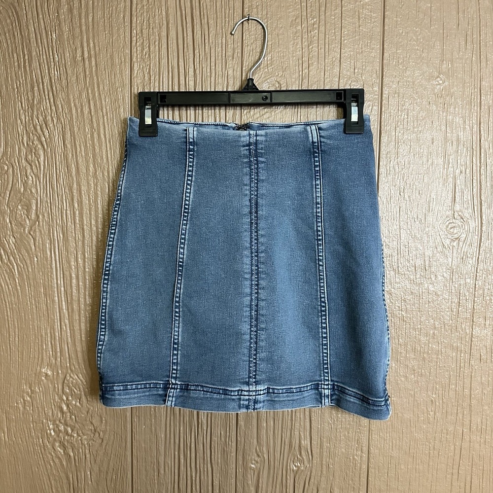 Free People Womens Skirt Blue Light Washed A-Line Denim Size 2 Stretch High Rise